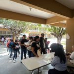 Entregan becas de Estrategia Nacional de Iniciación a la Docencia en el Medio Indígena